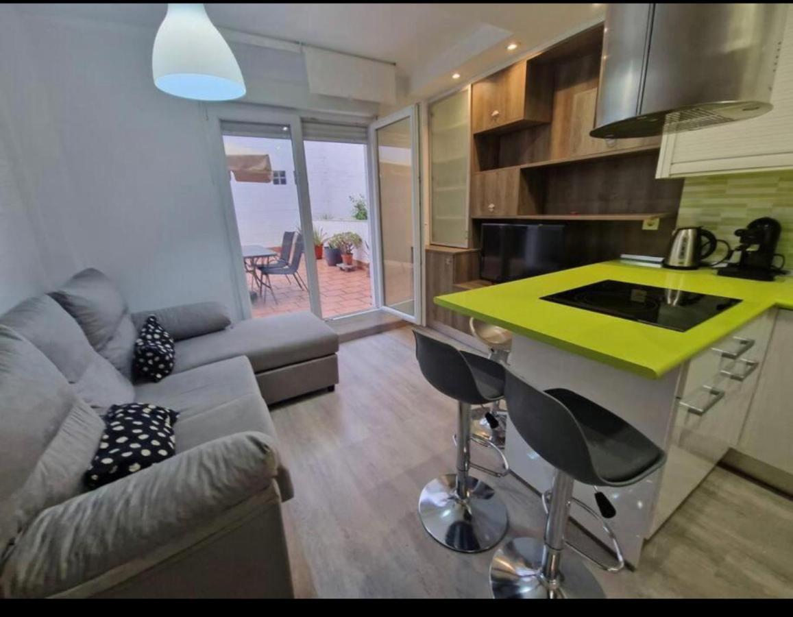Apartamento Con Terraza Y Parking Gijon Room photo